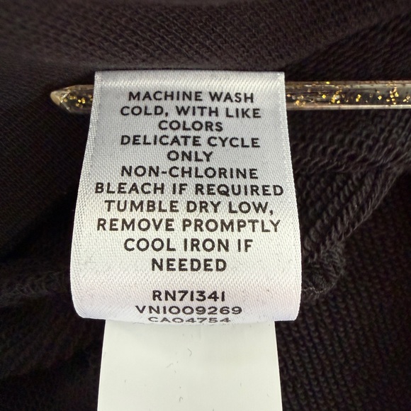 L.L. Bean Signature Camp Sweatshirt. French Terry ~ Size Small ~ Employee Store - Picture 6 of 8